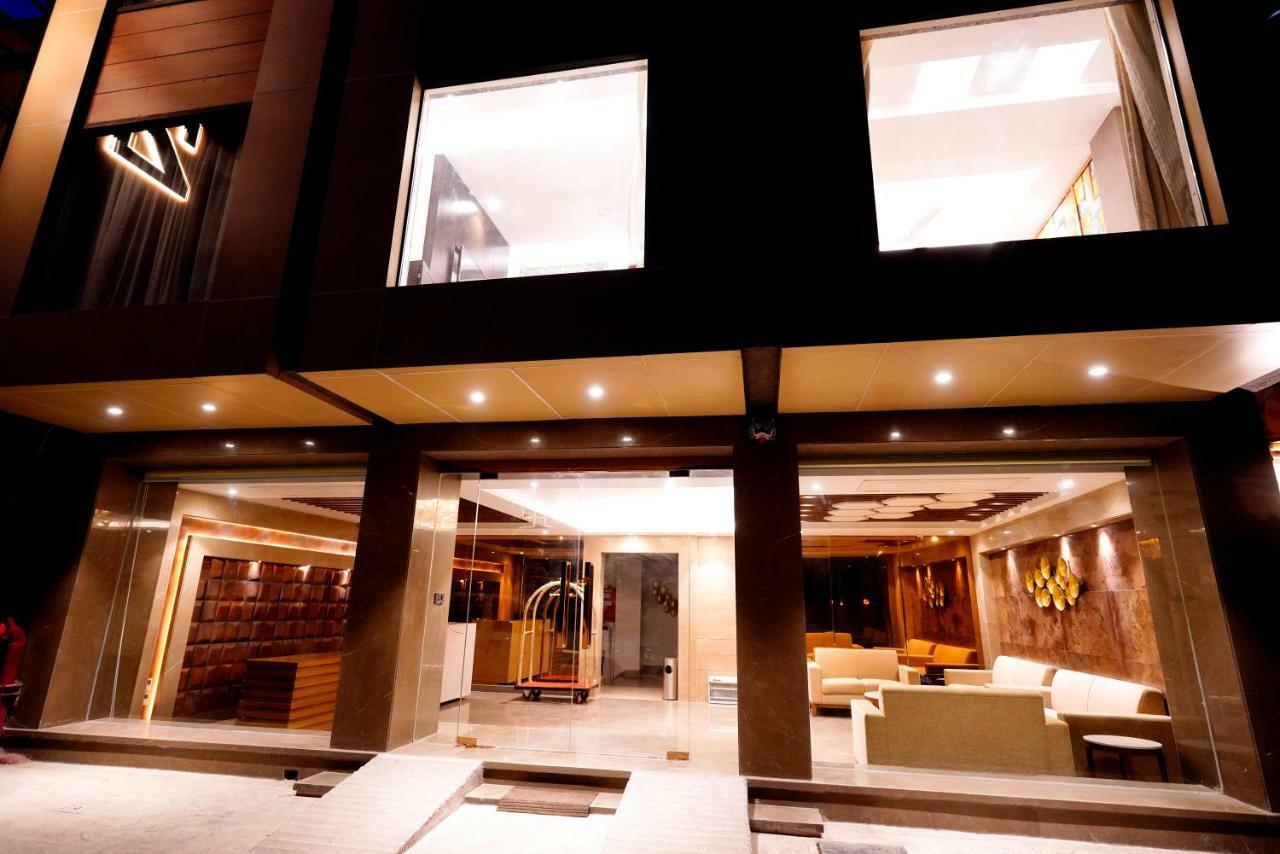 Hotel City Pride With Free Airport Pickup New Delhi Exteriör bild