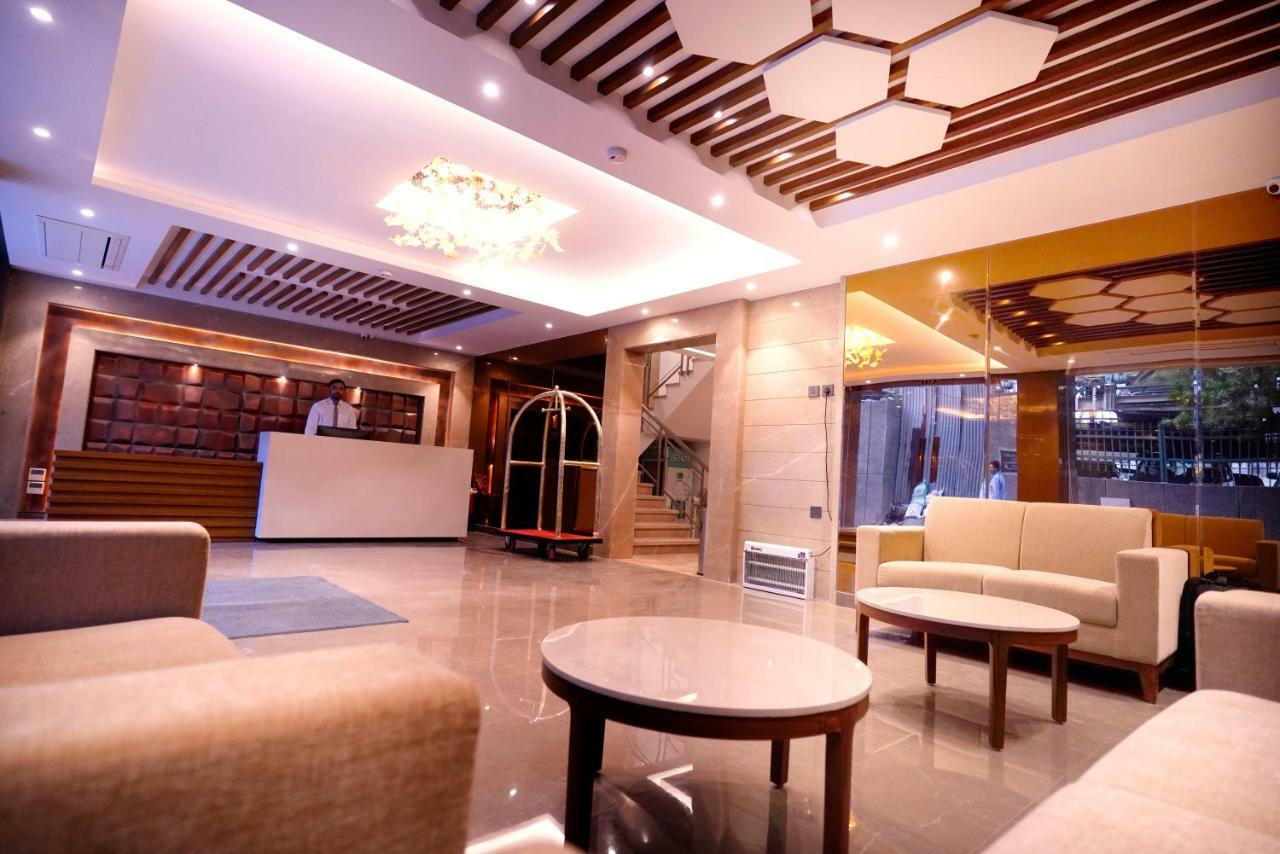 Hotel City Pride With Free Airport Pickup New Delhi Exteriör bild